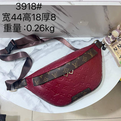 LV
44*18 cm
55 dhs🇦🇪🇦🇪

Zain17
♥️♥️♥️