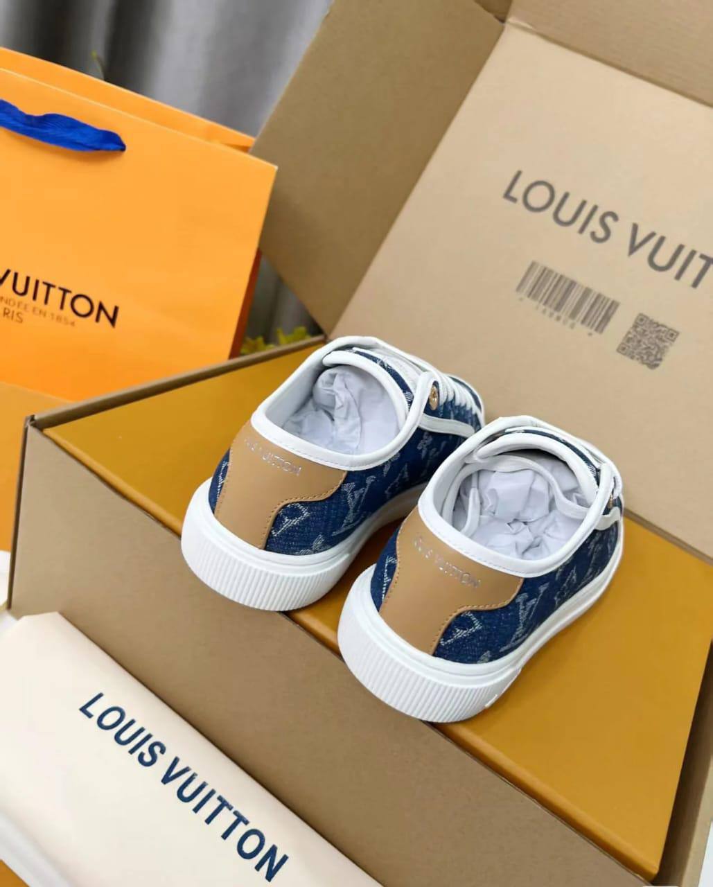 LV SHOES 
140 dhs🪙💕
Size 36 TO 41

Zain40
♥️♥️♥️