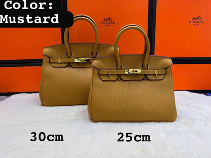 Hermes ʙᴇʀᴋɪɴ. 
sᴏғᴛ ʟᴇᴀᴛʜᴇʀ
sɪᴢᴇ:ᴄʜᴇᴄᴋ!!!
      30ᴄᴍ-105 dhs🪙🌨️
      25ᴄᴍ-95 dhs🪙🌨️

Zain56
♥️♥️♥️