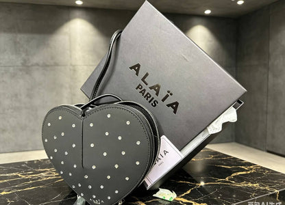 Alaia


100 DHS🇦🇪

Zain169
♥️♥️♥️