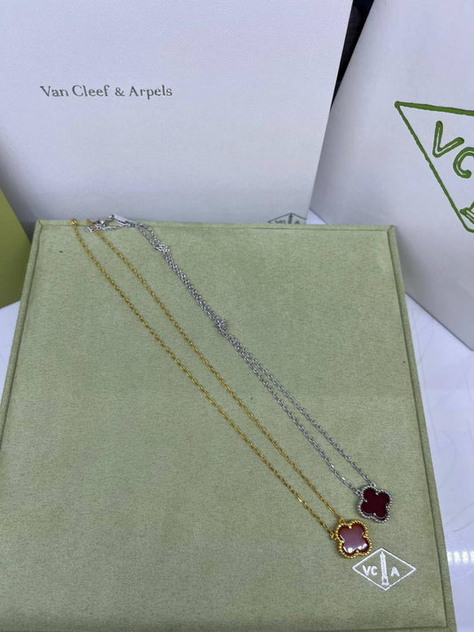 VcA
Necklace
40 dhs🪙🌨️

Zain263
♥️♥️♥️