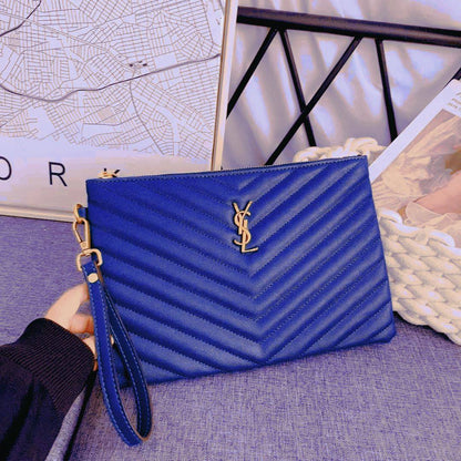 YSL POUCH 

GOOD QUALITY UNISEX 

SPECIAL OFFER 

WITH BOX
🎁🎁🎁

50 dhs🪙💚

Zain39
♥️♥️♥️