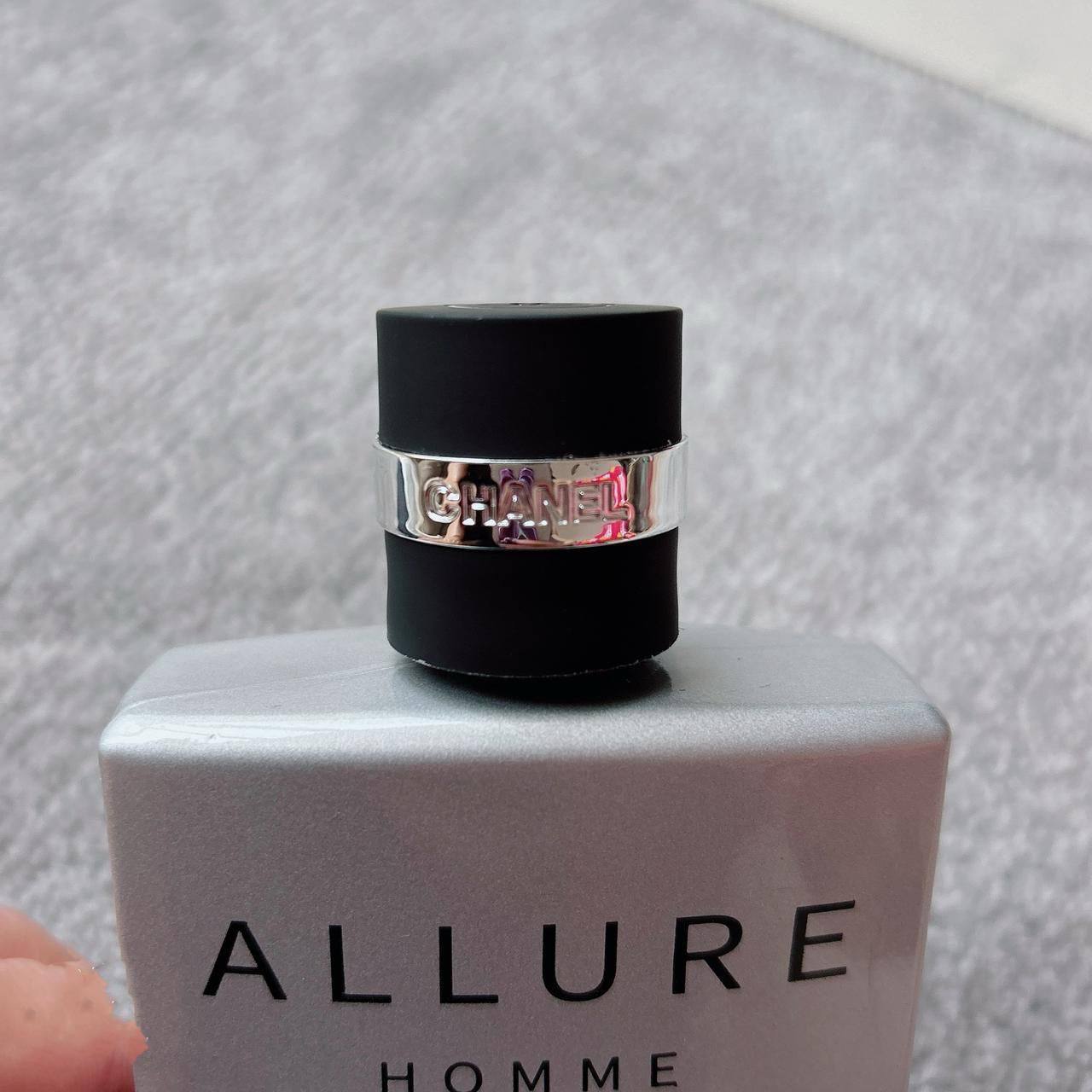 Allure
100 ml
35 dhs🪙🌨️

Zain17
♥️♥️♥️