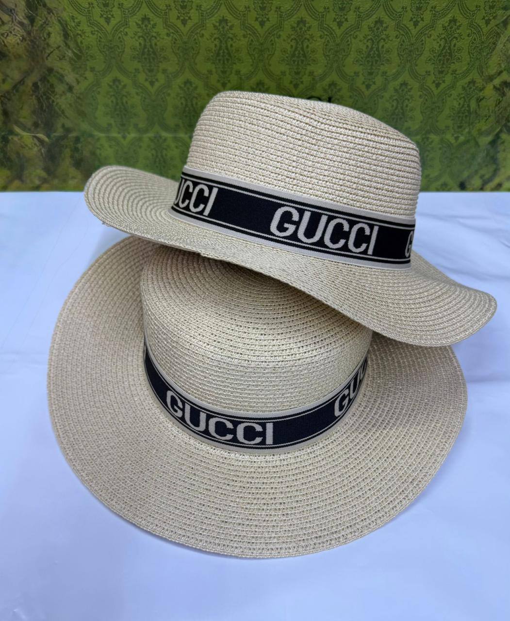 HAT
60 dhs💓

Zain93
♥️♥️♥️
