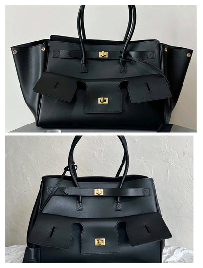 Balenciaga Master
For Price 👇 WTSP Text Zain 0568585901

Zain10
♥️♥️♥️