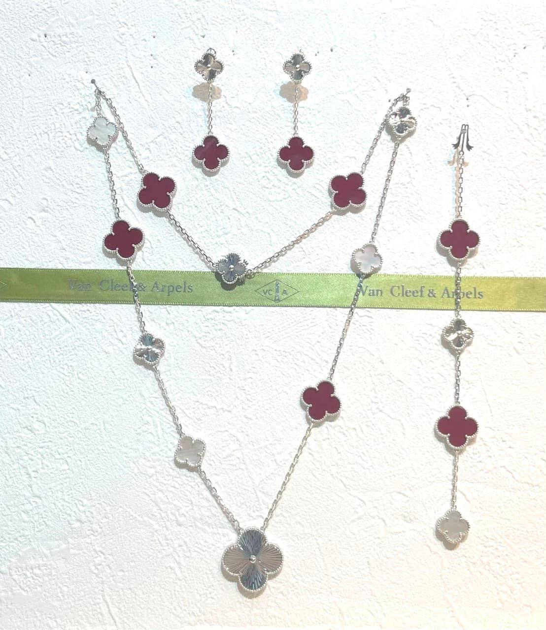 Flower set

230 dhs🇦🇪🇦🇪

Zain122
♥️♥️♥️