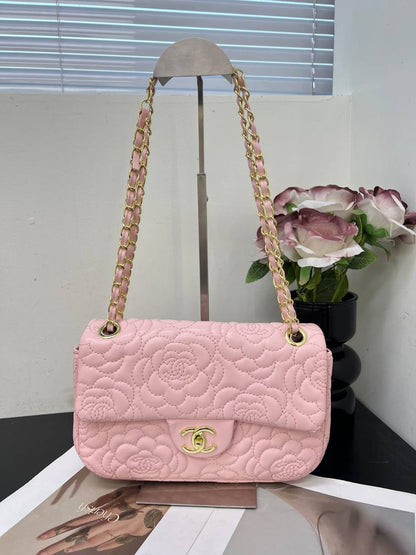 Chanel 
75 dhs✅

Zain232
♥️♥️♥️