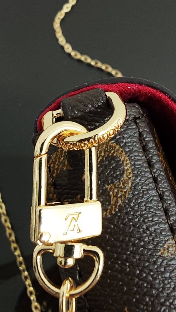 LV
75 dhs🇦🇪🇦🇪
high quality 
With box

Zain26
♥️♥️♥️