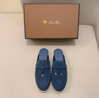 Lora Piana Shoes, New Arrived 
Size 36 To 41
130 dhs🪙💕

Zain120
♥️♥️♥️