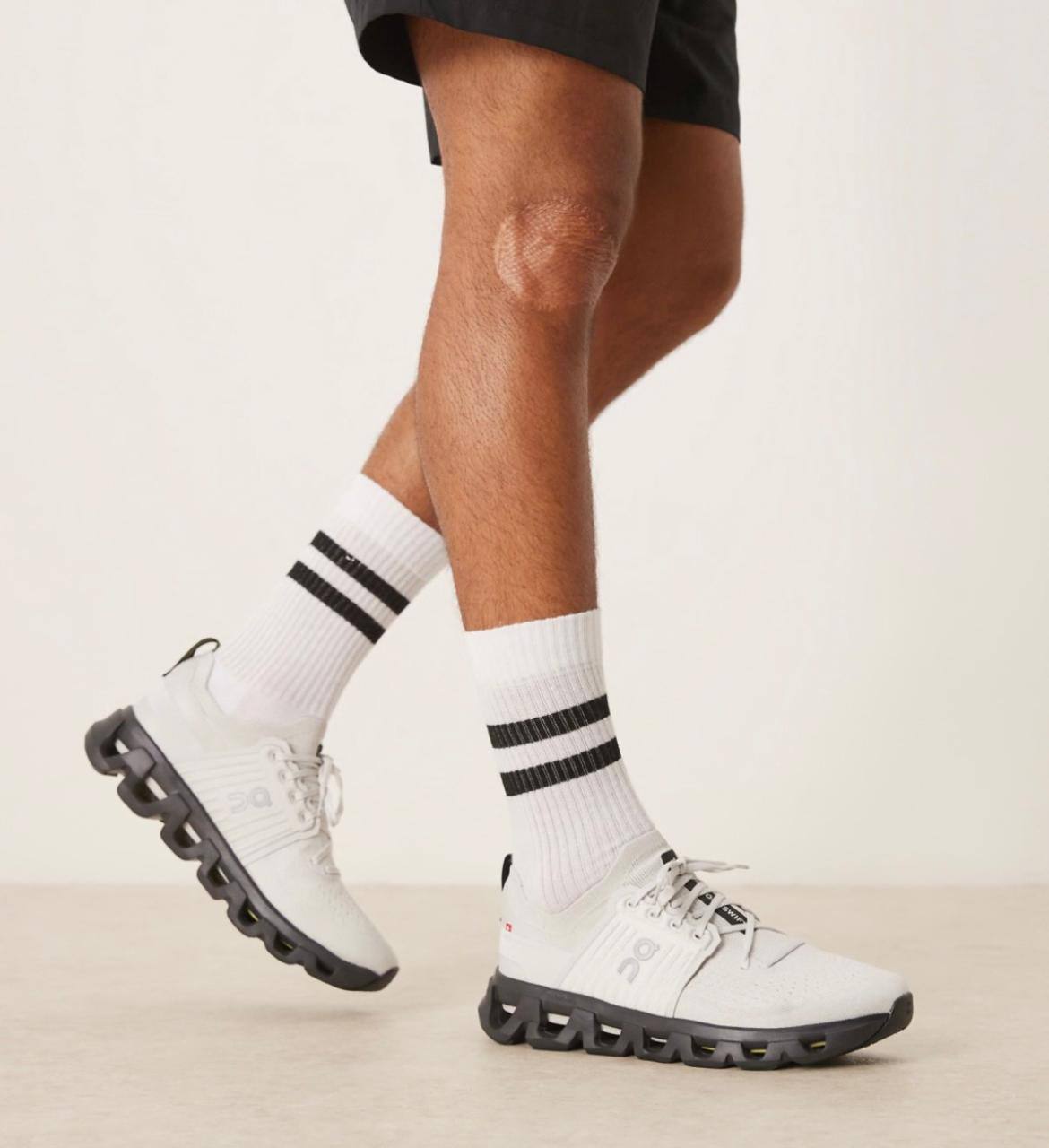 On Running Cloudswift 4 Wolf Black，
Size 36-45 ，
230 dhs💓

Zain18
♥️♥️♥️