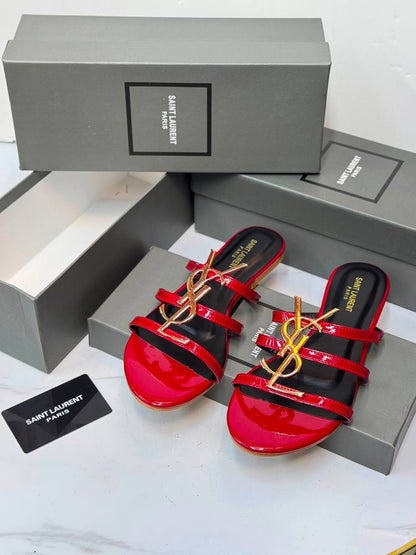 YSL 
Size 36-41
105 dhs💓

Zain21
♥️♥️♥️