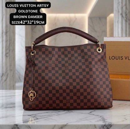 LV
ᴀʀᴛsʏ 
ʜᴀɴᴅʙᴀɢ ɢᴏʟᴅᴛᴏɴᴇ
ᴄᴏᴀᴛᴇᴅ ᴄᴀɴᴠᴀs ʟᴇᴀᴛʜᴇʀ 
sɪᴢᴇ:42ᴄᴍ
110 dhs✅

Zain56
♥️♥️♥️