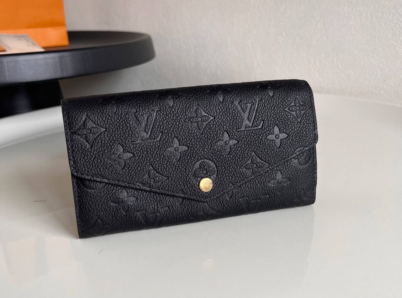 💞 LV 💞
💞*super master*💞
380 dhs✅

Zain275
♥️♥️♥️