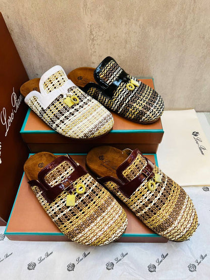 Loro piana 
Size 36-41 available
180 dhs✅

Zain88
♥️♥️♥️