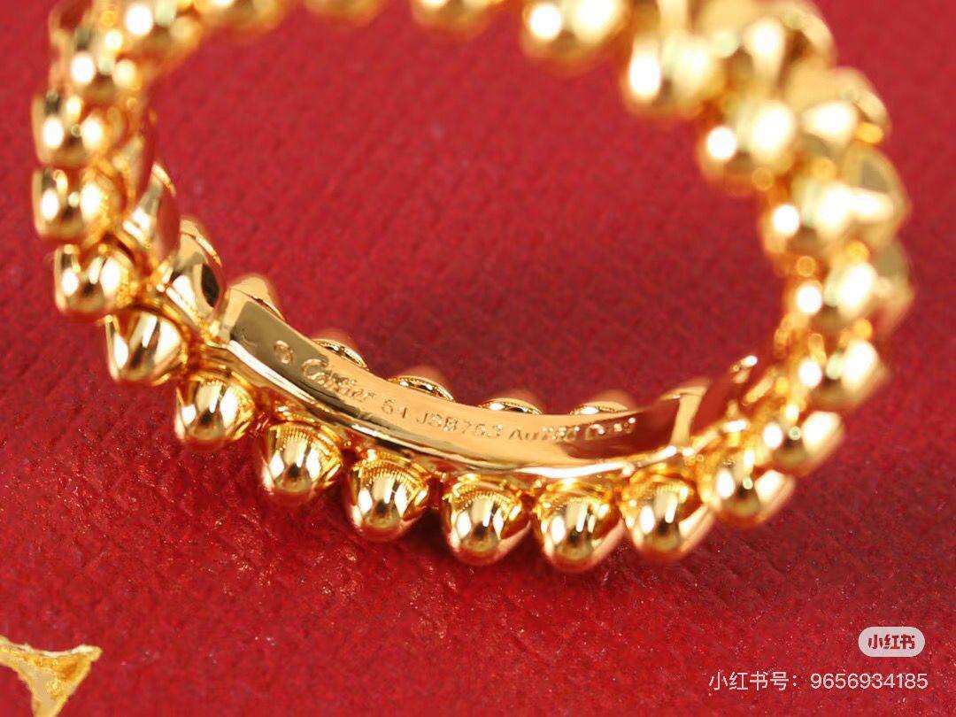 Cartier ❤️‍🔥*
Ring 💍 
Size 6,7,8,9
Master quality 💯
With normal boxes 📦 
45 dhs💛
With master box 🗃️ 
75 dhs💛

Zain216
♥️♥️♥️