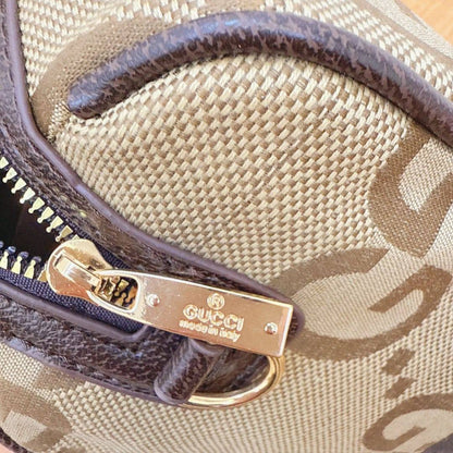 GUCCI ʜᴀɴᴅʙᴀɢ GG
ᴄᴀɴᴠᴀs ᴀɴᴅ ʟᴇᴀᴛʜᴇʀ ᴍᴀᴛᴇʀɪᴀʟ
ᴡɪᴛʜ ʟᴏɴɢ ʙᴇʟᴛ sᴛʀᴀᴘ
sɪᴢᴇ : 23 cm

75 dhs💚

Zain31
♥️♥️♥️