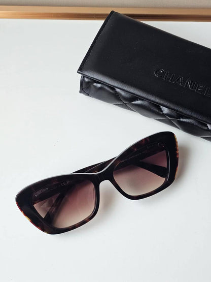 Sunglasses
Super master quality 💯
For Price 👇 WhatsApp✅
0568585901 
0507557372
0552275751 Owner Zain 👌

Zain282
♥️♥️♥️