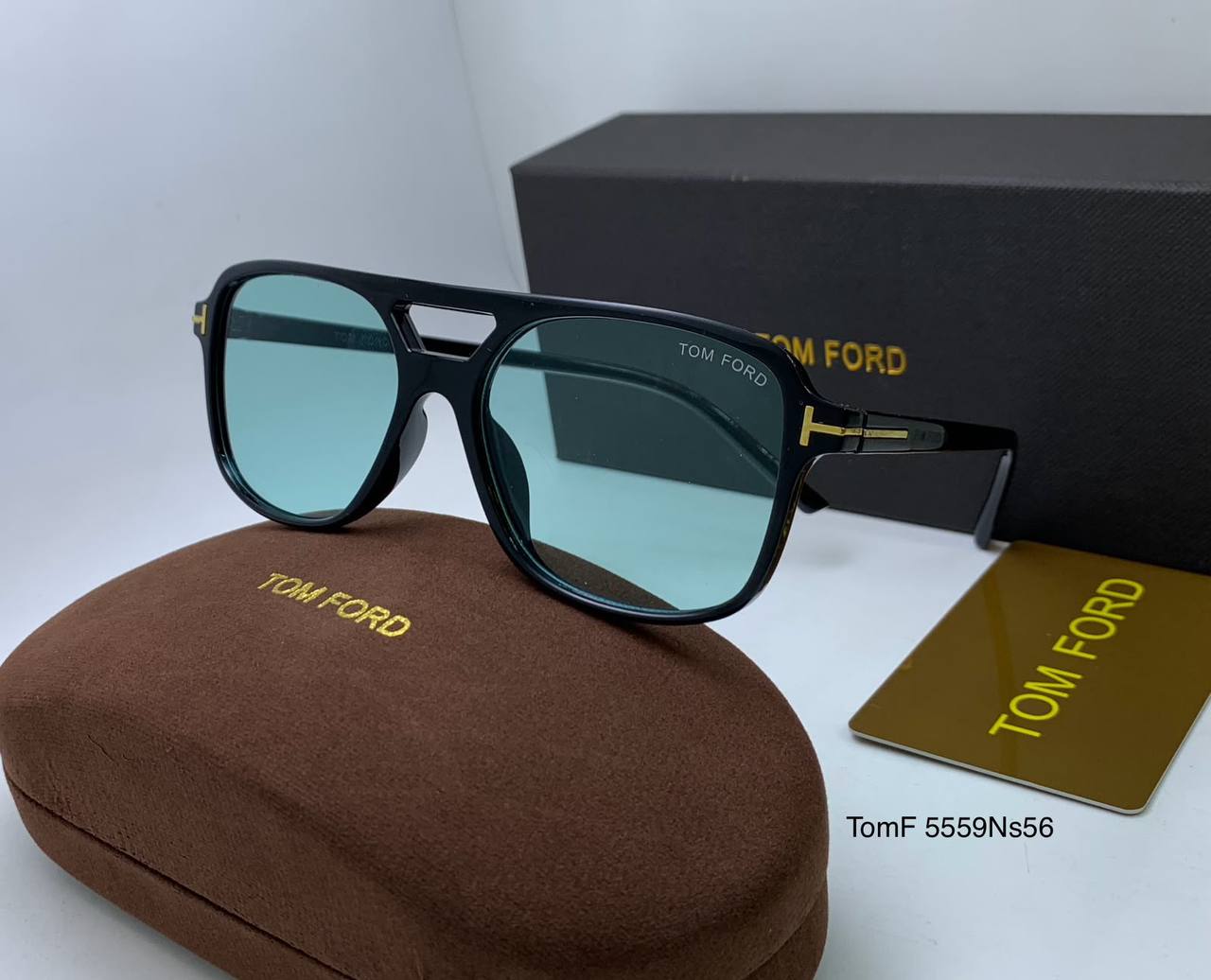 Tom Ford
70 dhs🇦🇪🇦🇪

Zain126
♥️♥️♥️