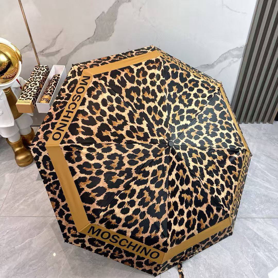 UMBRELLA ☔️*
Master quality 💯
With boxes 🗃️ 
75 dhs💓

Zain216
♥️♥️♥️