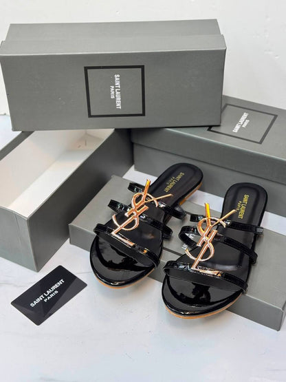YSL 
Size 36-41
105 dhs💓

Zain21
♥️♥️♥️