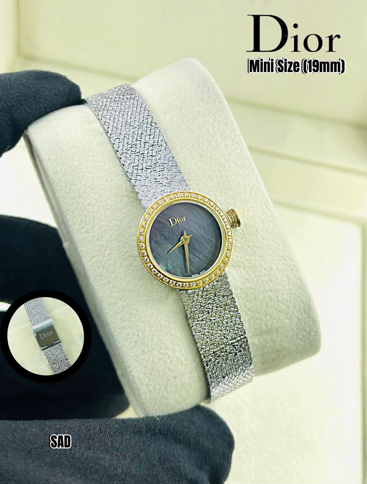 Ladies dior
*Good quality*
280 dhs❣️

Zain29
♥️♥️♥️