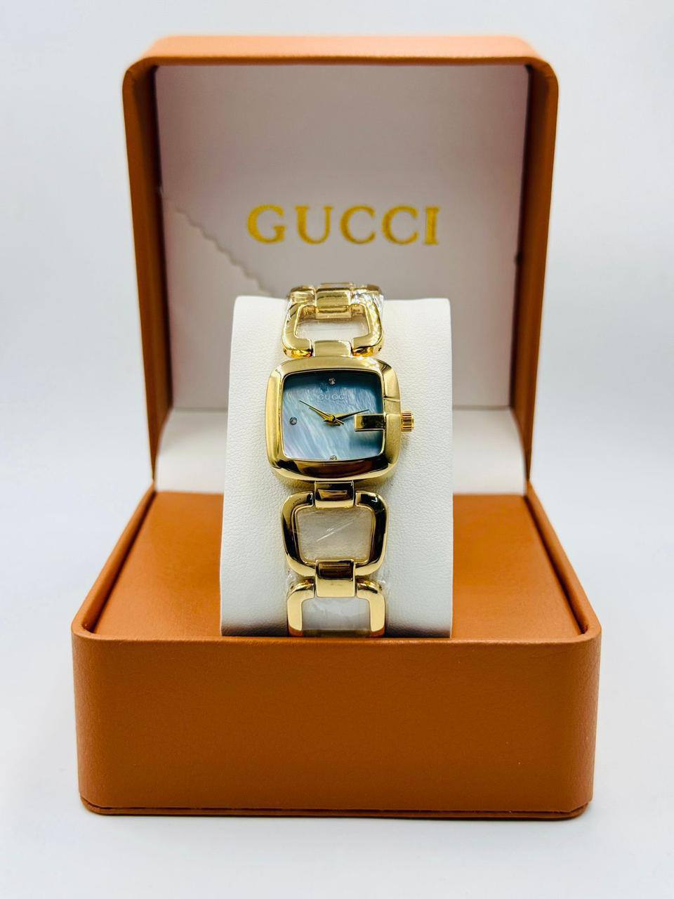 Gucci Ladies 
55 dhs✅

Zain08
♥️♥️♥️