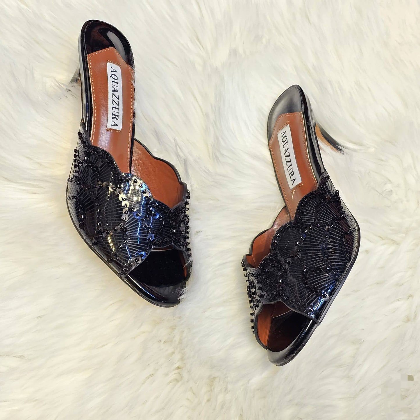 AQUAZZURA 
280 dhs🌺
*SIZE  36   TO   41*

Zain224
💓💓💓