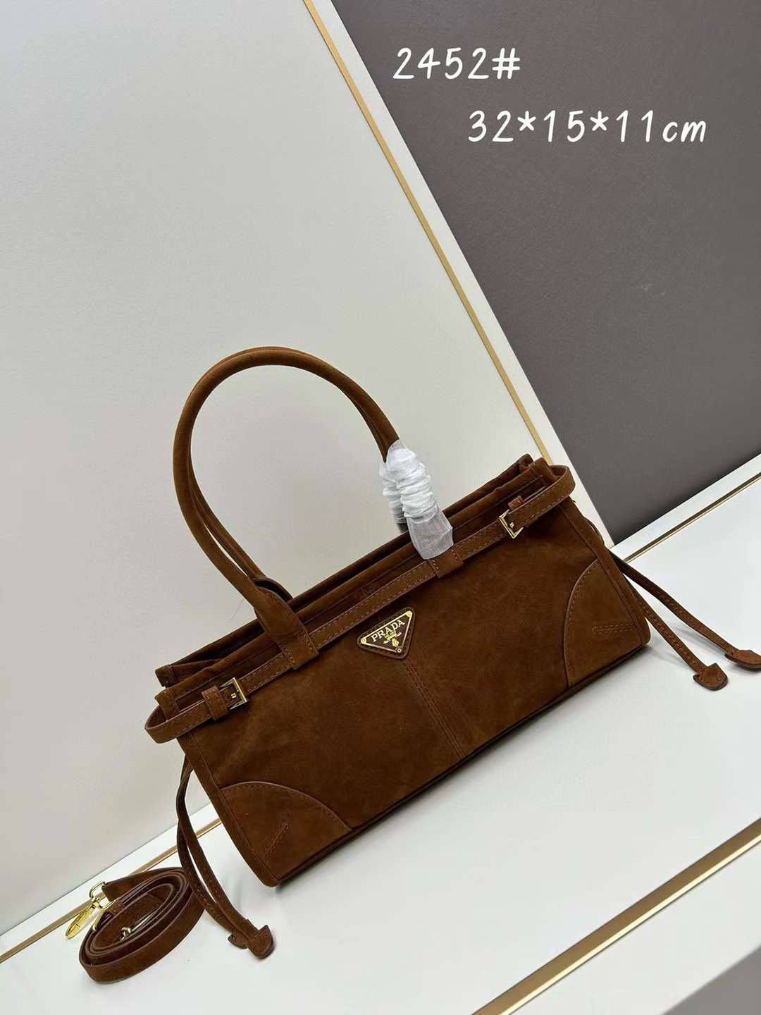 Gucci - LV
Master
For Price 👇 WTSP Text Zain 0568585901

Zain10
♥️♥️♥️