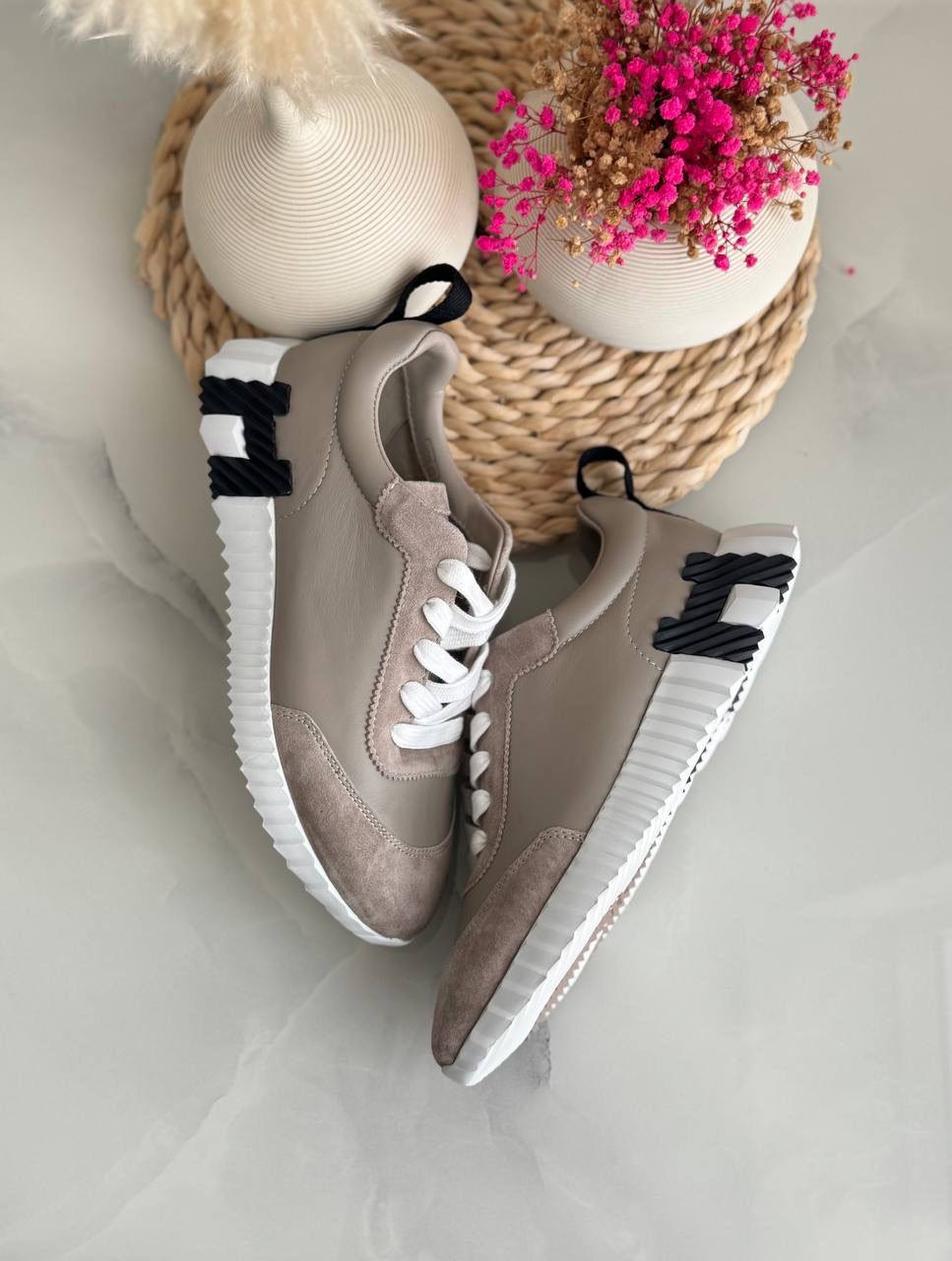 HERMES
*Vip quality*
*Size 36 to 42*
450 dhs✅

Zain113
♥️♥️♥️