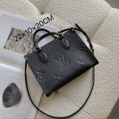 LV
110 dhs🪙🌨️
35-42cm

100 dhs🪙🌨️
25cm

Good quality

Zain35
♥️♥️♥️