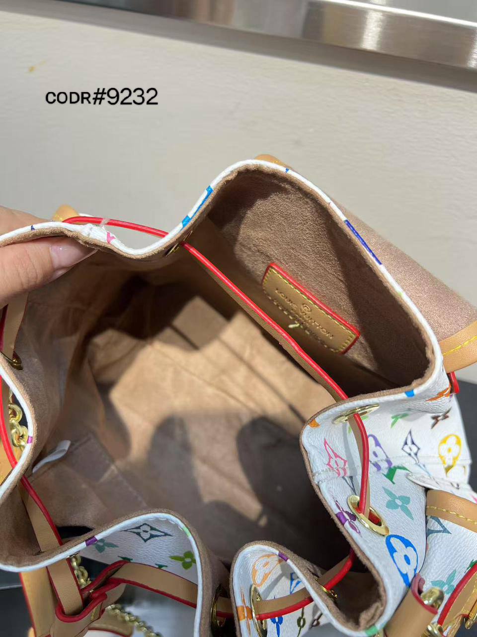 LV
ᴏᴅʏssᴇ́ᴇ ᴍᴏɴᴏɢʀᴀᴍ
ᴄʀᴏssʙᴀɢ ᴇ/ ʟᴏɴɢ sᴛʀᴀᴘ
sɪᴢᴇ : 29 cm

75 dhs🪙💕

Zain31
♥️♥️♥️