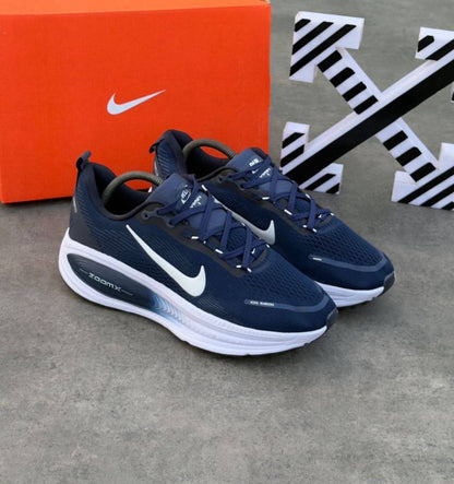 Zoomx
Size 40 TO 45 
130 dhs✅

Zain183
♥️♥️♥️