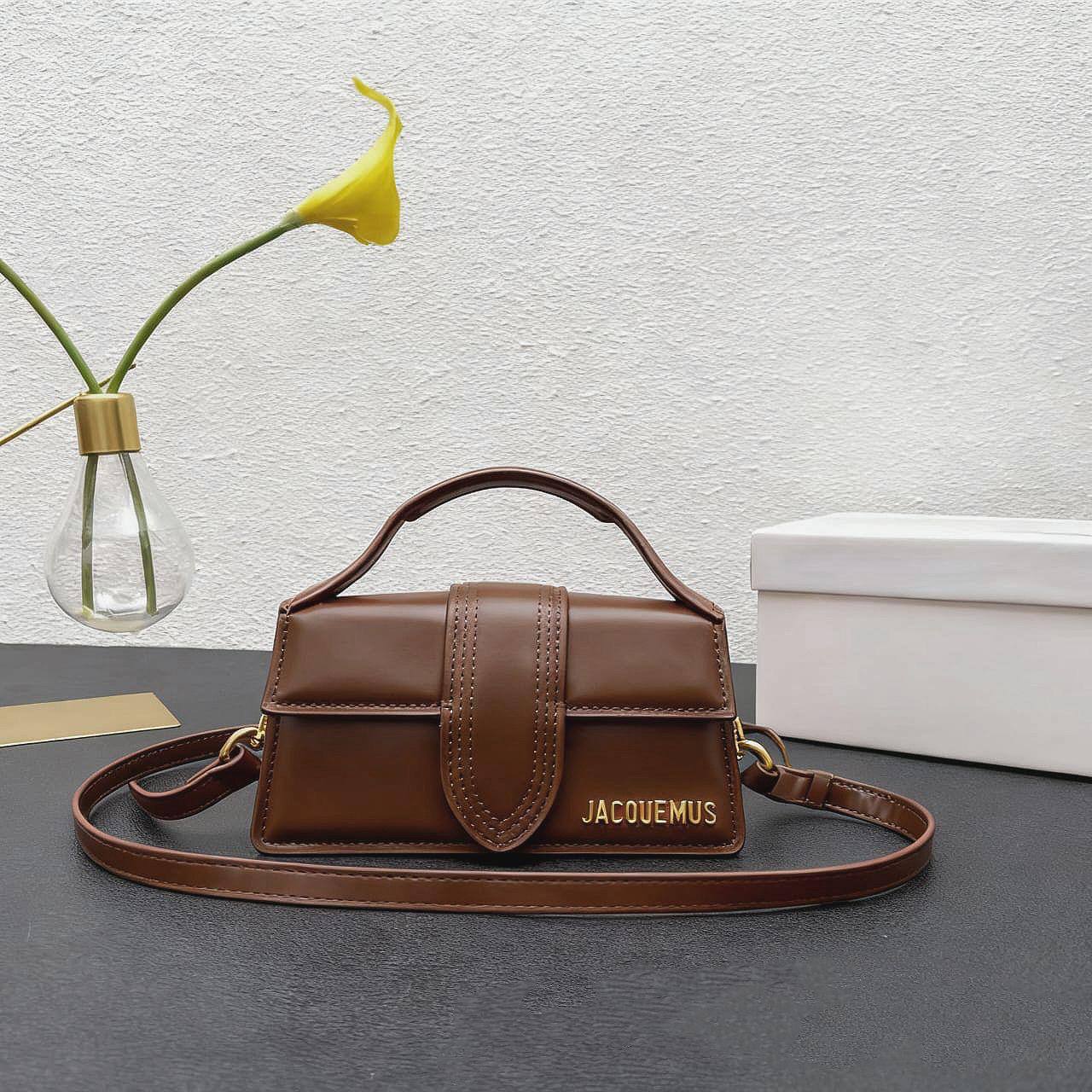 JACQUEMUS 

COPY ONE 

RESTOCK 
WITH BOX 

SMALL SIZE 

195 dhs🇦🇪🇦🇪🇦🇪
(Leather )
Zain17
♥️♥️♥️