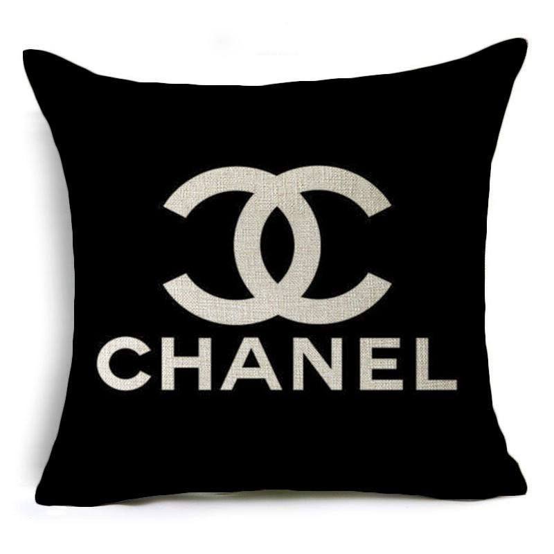 Master 
Pillowcases 
Size 45*45 
50 dhs❣️

Zain99
♥️♥️♥️