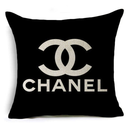 Master 
Pillowcases 
Size 45*45 
50 dhs❣️

Zain99
♥️♥️♥️