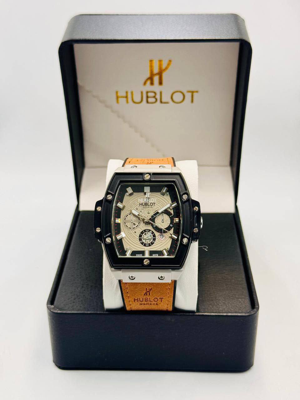 Hublot

60 dhs

Zain08

♥️♥️♥️