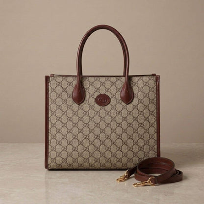 GUCCI ɢɢ sᴜᴍᴘʀᴇᴍᴇ
ᴛᴏᴛᴇʙᴀɢ ᴄᴀɴᴠᴀs
ɢᴏʟᴅ ʜᴀʀᴅᴡᴀʀᴇ
ᴡɪᴛʜᴏᴜᴛ ᴢɪᴘᴘᴇʀ
sɪᴢᴇ : 35 cm

85 dhs✅

Zain31
♥️♥️♥️