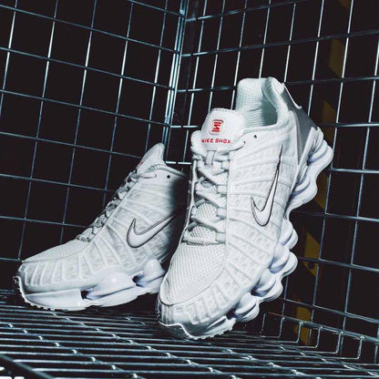 Nike shox TL ‘White’🤍
36 to 45 AVAILABLE🤩
230 dhs🇦🇪🇦🇪

Zain242
♥️♥️♥️