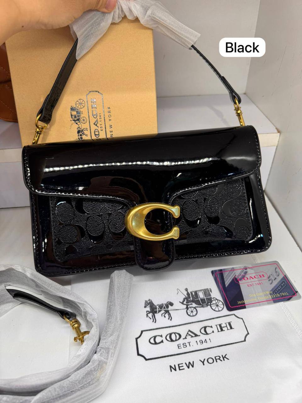 Coach Tabby
Size : 26 * 14 * 8.2 cm
85 dhs🪙🖤
with box🎁

Zain115
♥️♥️♥️