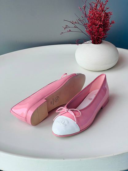 CHANEL
Size 36-41
_Super master high quality_🪡
450 dhs✅

Zain176
♥️♥️♥️
