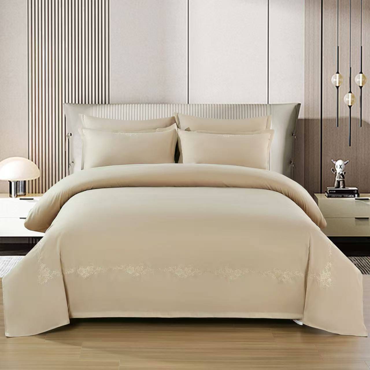 💥💥💥
New collection ✅✅✅✅
Embroidered 🪡🪡🪡
100 % cotton 
Bedsheets set 
King size cover set 6pcs set 
1 cover 
1 bedsheets 
4 pillowcases 
120 dhs🪙💚

Zain99
♥️♥️♥️