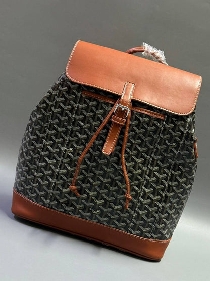 GOYARD 
BACKPACK & SILING BAG NEW CAME GOOD QUALITY 
140 dhs✅
SIZE: 37cm

Zain39
♥️♥️♥️