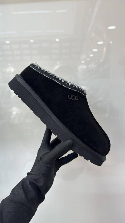 UGG
SIZE  ……… 36-42
QUALITY……MASTER
250 dhs🪙🌨️

Zain119
♥️♥️♥️
