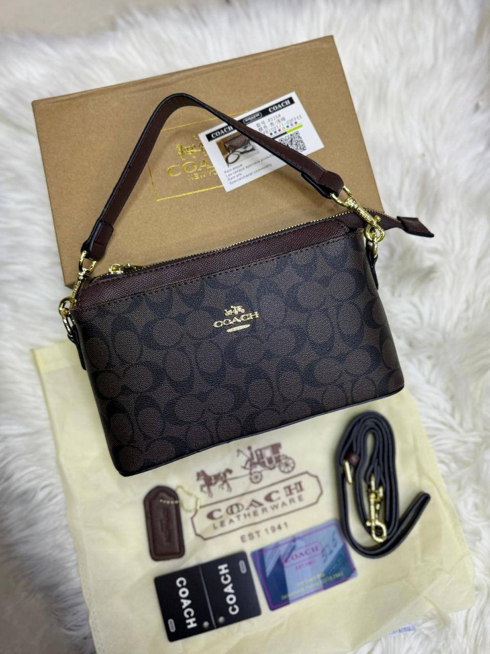 🌈 Coach 2 Straps
1️⃣ First quality +🎁
Size : 25 * 15 * 9 cm
85 dhs🌺
with box 🎁

Zain115
♥️♥️♥️