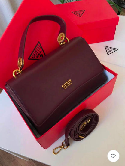 Guess
105 dhs💛
good-quality with box

Zain35
♥️♥️♥️