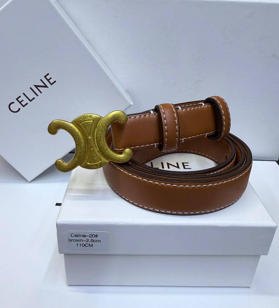 Celine

With box 
🎁🎁🎁

45 dhs🪙🌨️

Zain93
♥️♥️♥️