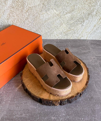 HERMES 
SuperMaster Quality 💯
450 dhs✅
Size: 36-41 💥

Zain171
♥️♥️♥️