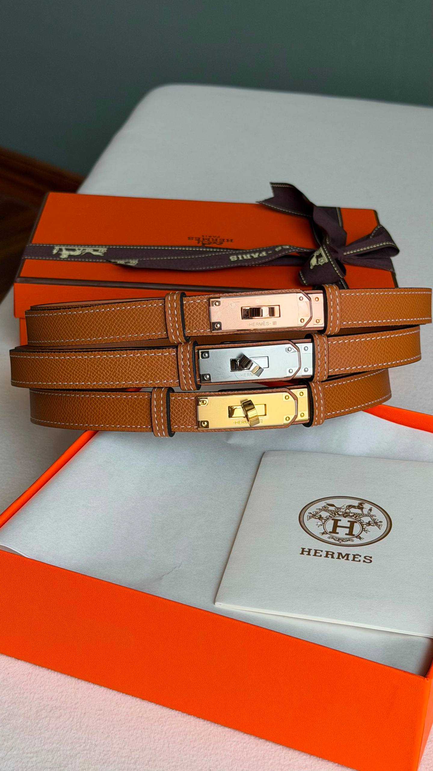 HERMES KELLY BELTS
*Super master quality*
*with complete packing*🎁
350 dhs✅

Zain280
♥️♥️♥️