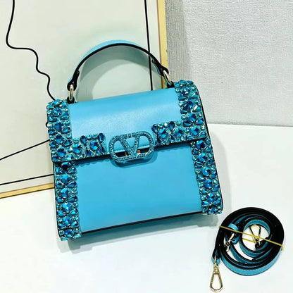 VALENTINO 

COPY ONE 
NEW CAME 

WITH BOX 
175 dhs🇦🇪🇦🇪

Zain39
Zain295
♥️♥️♥️