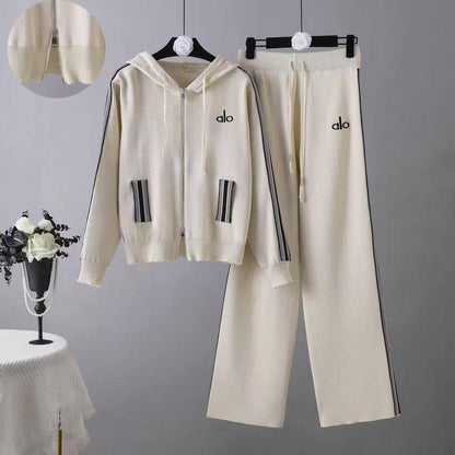 Now available 
Free size 
110 dhs🪙🌨️

Zain138
♥️♥️♥️